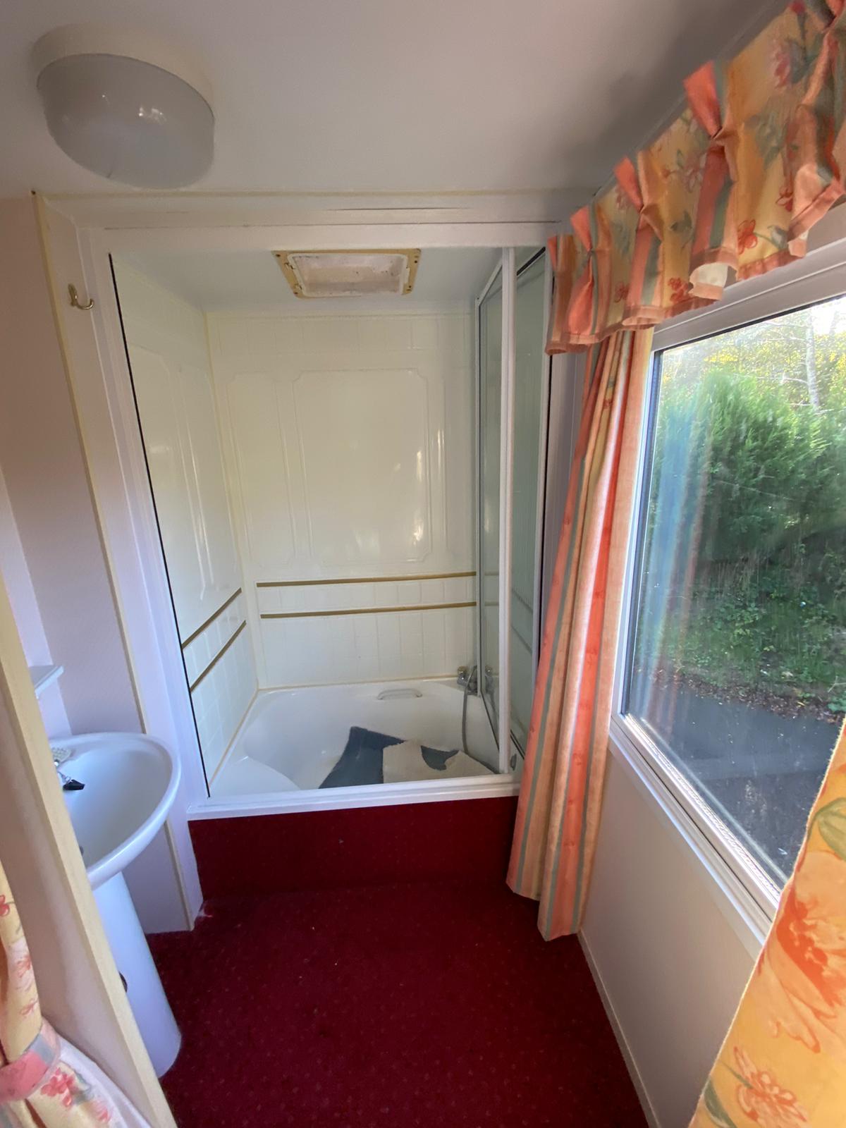ATLAS SOLITAIRE SUPER 36X12 WINTER PACK DOUBLE GLAZED CENTRAL HEATING - Image 9