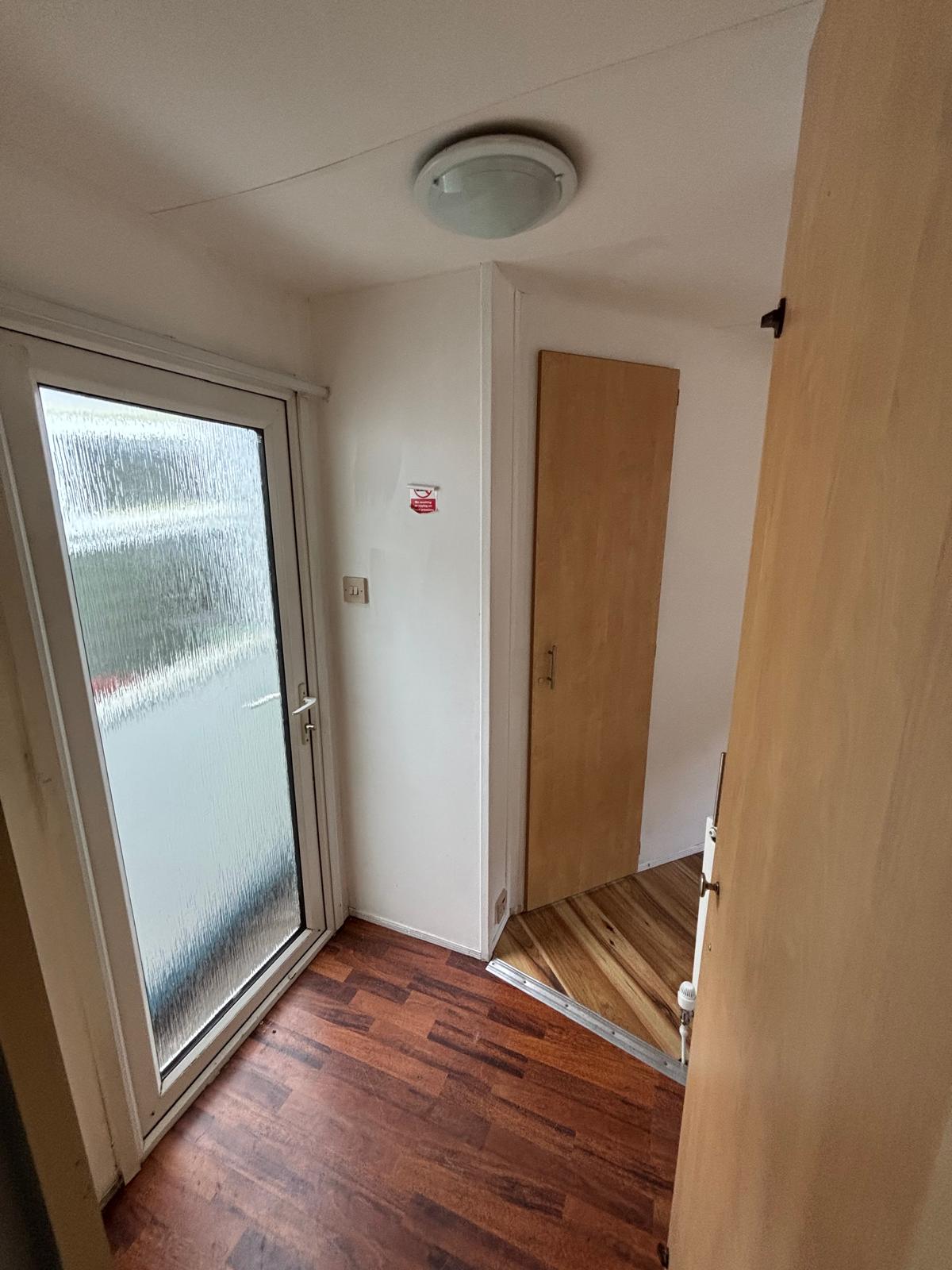 ABI 32X12 WINTER PACK 2 BED 6 BERTH - Image 6